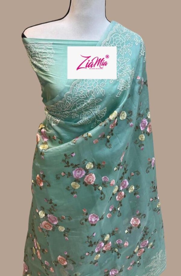 Pure Organza Silk Saree with Chikenkari Embroidery with Blouse Piece - Image 4