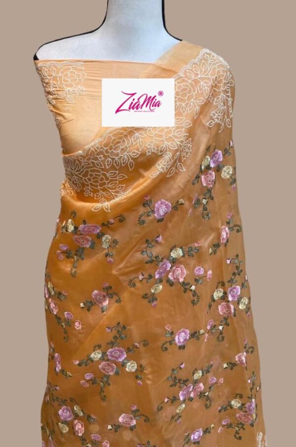 Pure Organza Silk Saree with Chikenkari Embroidery with Blouse Piece - Image 3