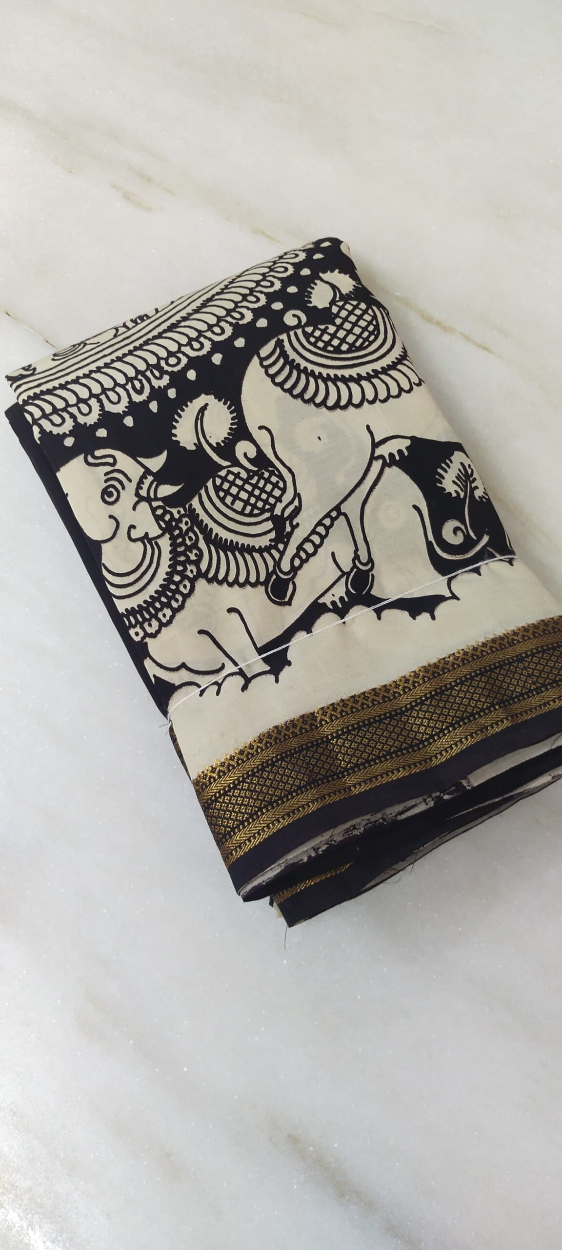 Mangalgiri Silk Black and White Hand Drawn and Hand Painted Saree