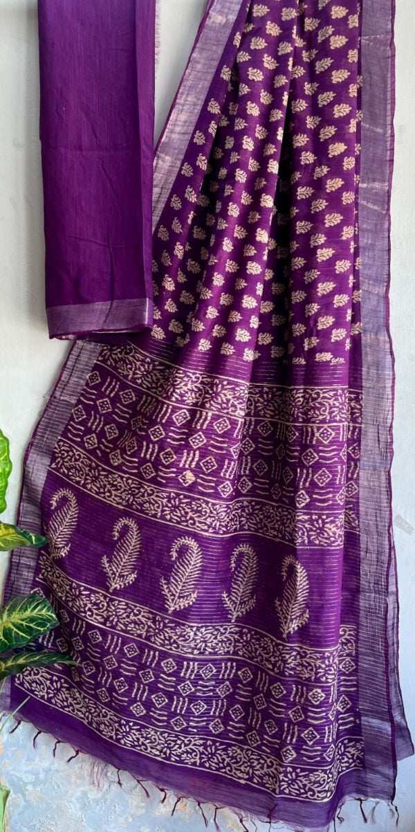 Hand Block Printed Linen Cotton Saree with Blouse Piece - Image 4