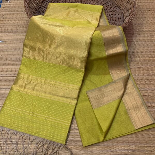 Maheshwari Handloom Zari Striped Design Saree - Image 4
